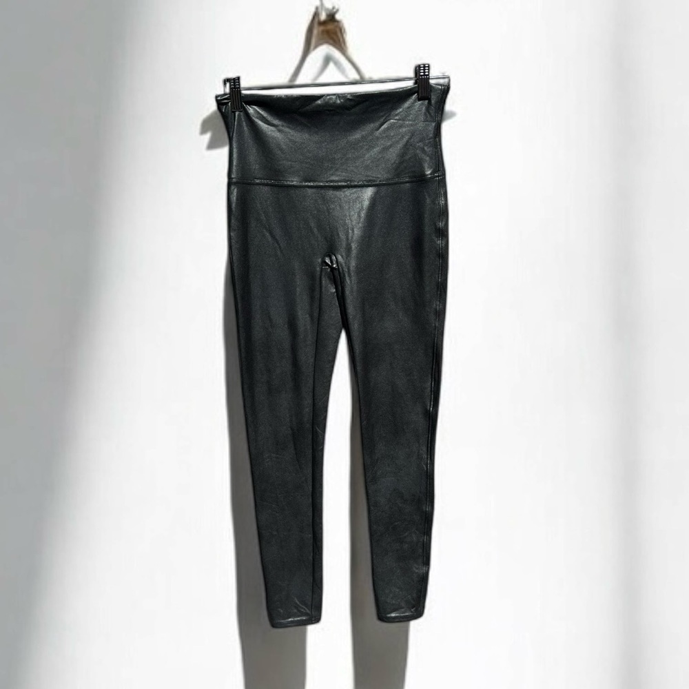 🌻NEW SPANXshape Black Faux Leather Leggings | Women's Size Large